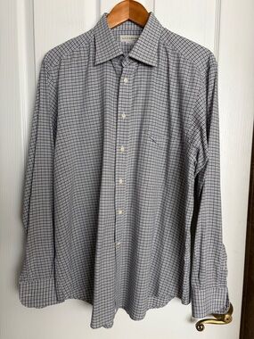 Classic Men's Gray Micro-Check Dress Shirt - Long Sleeve